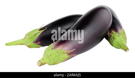 Melanzane fresche e crude, isolate su sfondo bianco Foto Stock