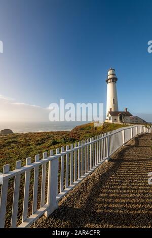 Mattina Al Faro Di Pigeon Point Foto Stock