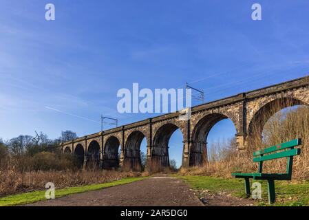 Viadotto ferroviario di Sankey Valley a Eillestown. Il primo viadotto ferroviario del mondo Foto Stock