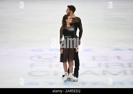 Gabriella PAPADAKIS & Guillaume CIZERON dalla Francia, durante la Danza libera, nella danza del ghiaccio ai Campionati europei di pattinaggio europeo ISU 2020 a Steiermarkhalle, il 25 gennaio 2020 a Graz, Austria. Credit: Raniero Corbelletti/Aflo/Alamy Live News Foto Stock