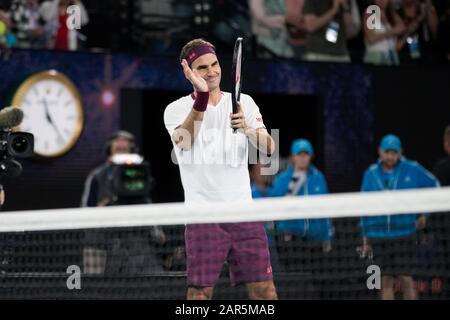 Roger Federer della Svizzera sconfigge Marton Fucsovics, Ungheria. , . al Melbourne Park, Melbourne, Australia il 26 gennaio 2020. Foto Di Peter Dovgan. Credit: Uk Sports Pics Ltd/Alamy Live News Foto Stock