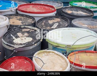 Vecchie benne per verniciatura sfondo del settore Foto Stock