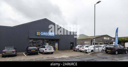 Greggs fuori dal ramo della città, Pilland Way, Barnstaple. Foto Stock