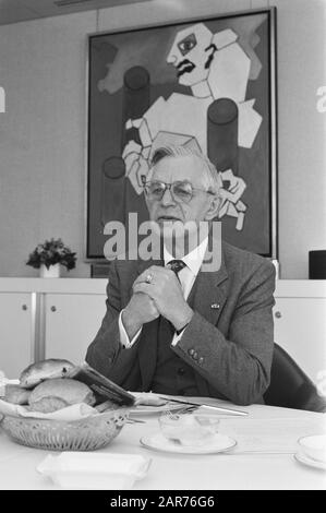 Incarico Financieel Dagblad; Nelissen, Amrobank Data: 15 Febbraio 1988 Nome Persona: Amrobank Foto Stock