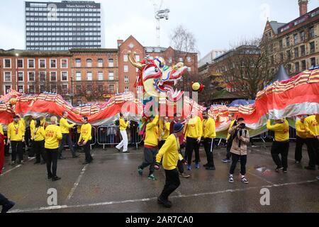 Manchester, Regno Unito. 26th gennaio 2020. Le celebrazioni del Capodanno cinese si svolgono a Manchester, Lancashire, Regno Unito. Credito: Barbara Cook/Alamy Live News Foto Stock