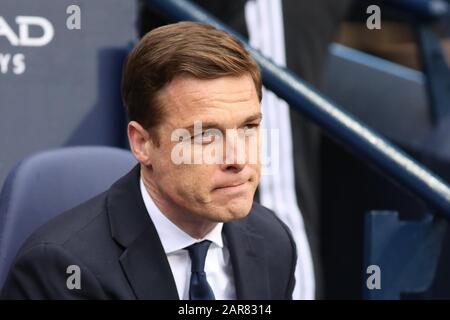 Manchester, Regno Unito. 26th gennaio 2020. Il manager Fulham Scott Parker durante la partita della fa Cup tra Manchester City e Fulham allo Stadio Etihad, Manchester, domenica 26th gennaio 2020. (Credit: Tim Markland | MI News) La Fotografia può essere utilizzata solo per scopi editoriali di giornali e/o riviste, licenza richiesta per uso commerciale Credit: Mi News & Sport /Alamy Live News Foto Stock