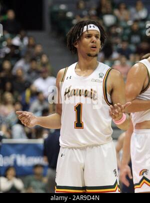 25 gennaio 2020 - Hawaii Rainbow Warriors Guard Drew Buggs (1) durante una partita tra i Rainbow Warriors delle Hawaii e le UC Davis Aggies presso lo Stan Sheriff Center di Honolulu, HI - Michael Sullivan/CSM Foto Stock