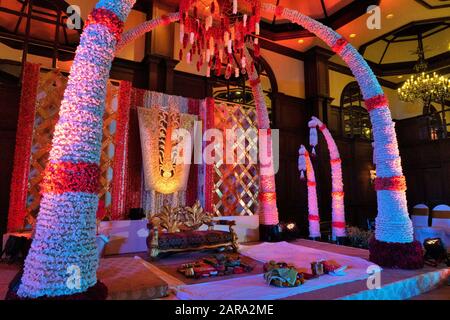 Mandap, Decorazione Della Sala Di Nozze, India, Asia Foto Stock