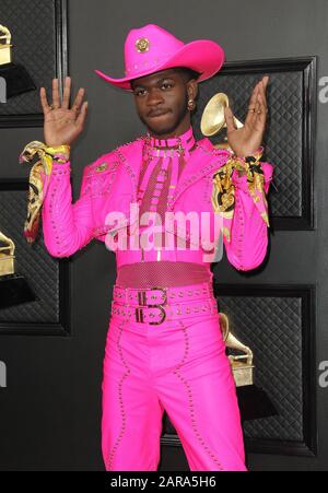 26 gennaio 2020, Los Angeles, California, USA: Lil NAS X durante gli arrivi di tappeti rossi per i Grammy Awards annuali 62nd, tenuti allo Staples Center. (Credit Image: © AdMedia via ZUMA Wire) Foto Stock