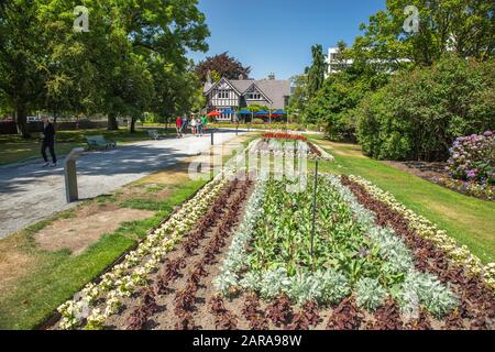 Giardini botanici di Christchurch. Popolare destinazione turistica nel centro della città. Giardino botanico e fiori colorati. Christchurch Città Nuova Zelanda. Foto Stock