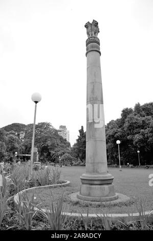 Ashoka Lion Pillar, Kamala Nehru Park, Hanging Gardens, Malabar Hill, Mumbai, Maharashtra, India, Asia Foto Stock