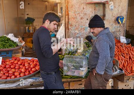 Kerman, Iran. 29th novembre 2017. Il bazar nella città di Kerman in Iran, preso il 29 novembre 2017. | utilizzo credito mondiale: DPA/Alamy Live News Foto Stock