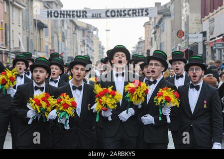 26 Gennaio 2020, Villefranche-Sur-Saône, Auvergne-Rhône-Alpi, Francia. Giorno del conscript. Festa annuale che è una tradizione a Villefranche-sur-Saôn Foto Stock