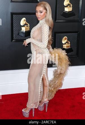 Los ANGELES, CALIFORNIA, Stati Uniti - 26 GENNAIO: Nikita Dragun arriva al 62nd GRAMMY Awards annuale tenuto allo Staples Center il 26 gennaio 2020 a Los Angeles, California, Stati Uniti. (Foto Di Xavier Collin/Agenzia Stampa Immagini) Foto Stock