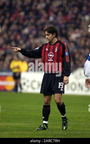 Milano Italia 26 novembre 2002, Stadio 'G.MEAZZA SAN SIRO', UEFA Champions League 2002/2003, AC Milan - CF Real Madrid: Alessandro Costacurta durante la partita Foto Stock