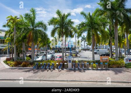 Ingresso Al Grove Key Marina Di Coconut Grove, Miami, Florida, Stati Uniti D'America, Nord America Foto Stock