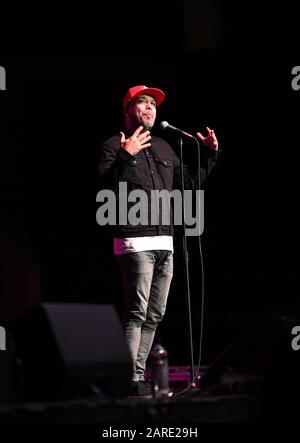 24 gennaio 2020, Norfolk, Virginia, USA: Jo KOY porta le risate alla Chartway Arena della Old Dominion University, Norfolk, Virginia il 24 gennaio 2020. Foto Â© Jeff Moore (Credit Image: © Jeff Moore/ZUMA Wire) Foto Stock