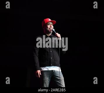 24 gennaio 2020, Norfolk, Virginia, USA: Jo KOY porta le risate alla Chartway Arena della Old Dominion University, Norfolk, Virginia il 24 gennaio 2020. Foto Â© Jeff Moore (Credit Image: © Jeff Moore/ZUMA Wire) Foto Stock