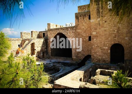 Panorama della Cittadella di Raymond de Saint-Gilles - 06 maggio 2012 Tripoli, Libano Foto Stock