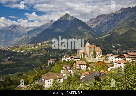 Schenna O Scena, Vicino Merano, Alto Adige, Italia Foto Stock