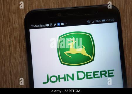 Logo John Deere visualizzato su uno smartphone moderno Foto Stock