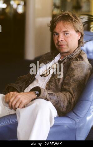 OLA HÅKANSSON cantante e produttore svedese Foto Stock