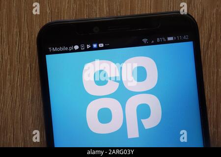 Logo Coop visualizzato su uno smartphone moderno Foto Stock