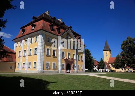 Schloss Theuern, Theuern, Gemeinde Kümmersbruck, Landkreis Amberg-Sulzbach, Bergbau- Und Industriemuseum Ostbayern, Oberpfalz, Bayern, Deutschland / Foto Stock