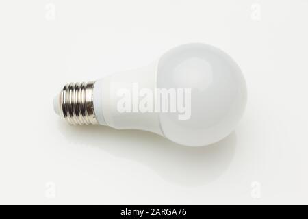 Basso consumo, minore calore, consumo responsabile di energia; risparmio energetico di lampadine e massima luminosità per vedere bene, leggere bene; Perfettamente il Foto Stock