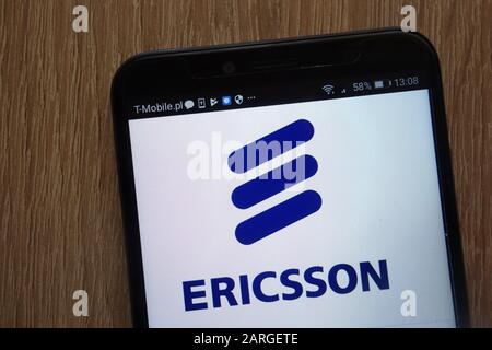 Logo Ericsson visualizzato su uno smartphone moderno Foto Stock