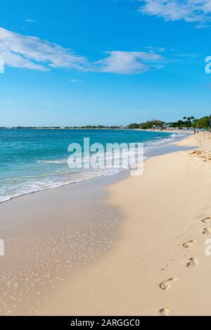Governors Beach, Parte Di Seven Mile Beach, Grand Cayman, Isole Cayman, Caraibi, America Centrale Foto Stock