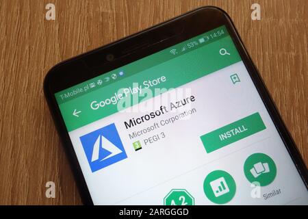 App Microsoft Azure su Google Play Store visualizzata su uno smartphone moderno Foto Stock