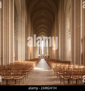 Interno Della Chiesa Grundvig, Bispejerg, Copenhagen, Danimarca, Scandinavia, Europa Foto Stock