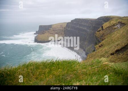 Irland. 19th febbraio 2018. Irlanda 2018: Impressioni Irlanda - Febbraio - 2018 scogliere di Moher | utilizzo credito mondiale: DPA/Alamy Live News Foto Stock