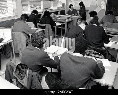 Elliott Durham Secondary School, Nottingham, Regno Unito 1987. La scuola fa ora parte della Nottingham Academy, una delle più grandi scuole d'Europa Foto Stock