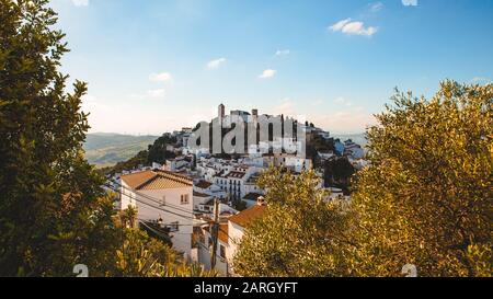 Casares villaggio in Spagna Foto Stock