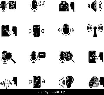 Set di icone glifi per il controllo vocale. Richiesta audio. Microfono con modalità, apparecchio di registrazione. Processo di riconoscimento vocale. App controllate in remoto. Silhouette Illustrazione Vettoriale