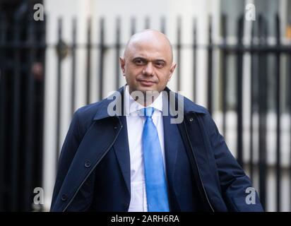 Londra, Regno Unito. 28th Gen 2020. Sajid Javid, Cancelliere dello scacchiere, ha lasciato la riunione. Il primo ministro britannico, Boris Johnson, ospita un incontro per discutere se la società cinese Huawei debba essere autorizzata a far parte del contratto per la rete 5G. La riunione ha deciso che Huawei avrebbe dovuto avere accesso ad alcune delle aziende. Credit: Tommy London/Alamy Live News Foto Stock