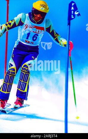 Ingmar Stenmark di Svezia in gara nello slalom ai Campionati mondiali di sci alpino FIS del 1989 Foto Stock