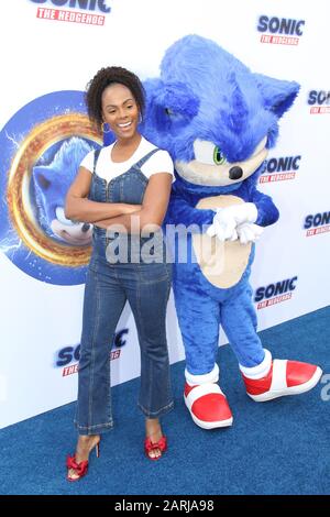 Tika Sumpter al Paramount Pictures "Sonic The Hedgehog" Fan Event. Si svolge al Paramount Theatre di Los Angeles, California, 25 gennaio 2020. Foto di: Richard Chavez / PictureLux Foto Stock