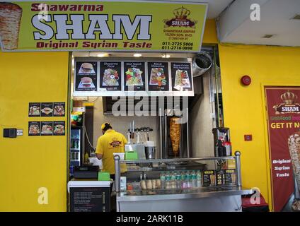 Street food siriano in vendita a Kuala Lumpur Foto Stock