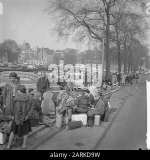 Gymnasists andare al campo del torneo Data: 24 aprile 1962 Foto Stock