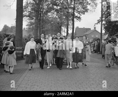 International Gemini Congress At Oirschot Data: 22 Maggio 1955 Località: Oirschot Parole Chiave: Congressi, Gemelli Foto Stock