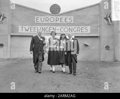 International Gemini Congress At Oirschot Data: 22 Maggio 1955 Località: Oirschot Parole Chiave: Congressi, Gemelli Foto Stock