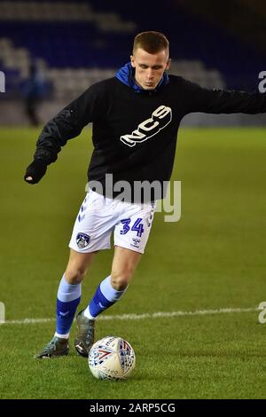 Oldham, Regno Unito. 28th Gen 2020. Oldham, INGHILTERRA - GENNAIO 28th Tom Hamer di Oldham Athletic durante la partita Sky Bet League 2 tra Oldham Athletic e Mansfield Town al Boundary Park, Oldham Martedì 28th Gennaio 2020. (Credit: Eddie Garvey | Mi News) Credit: Mi News & Sport /Alamy Live News Foto Stock