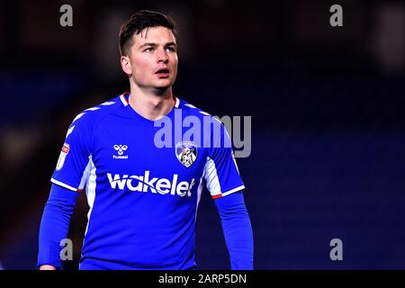 Oldham, Regno Unito. 28th Gen 2020. Oldham, INGHILTERRA - GENNAIO 28th Zak Dearnley di Oldham Athletic durante la partita Sky Bet League 2 tra Oldham Athletic e Mansfield Town al Boundary Park, Oldham Martedì 28th Gennaio 2020. (Credit: Eddie Garvey | Mi News) Credit: Mi News & Sport /Alamy Live News Foto Stock