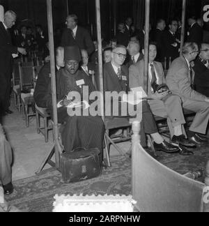 Quarta Assemblea Generale Della Federazione Mondiale Dei Veterani Nel Ridderzaal Den Haag Data: 16 Novembre 1953 Località: L'Aia, Zuid-Holland Parole Chiave: Nome Dell'Assemblea: Knight Hall Foto Stock