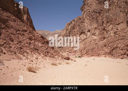 Colorato canyon Egitto Foto Stock