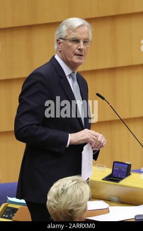 Il negoziatore UE sulla Brexit Michel Barnier durante una sessione al Parlamento europeo a Bruxelles, Belgio. Foto Stock