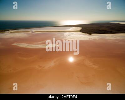 Rosa Koyashskoe Salt Lake in Crimea Foto Stock